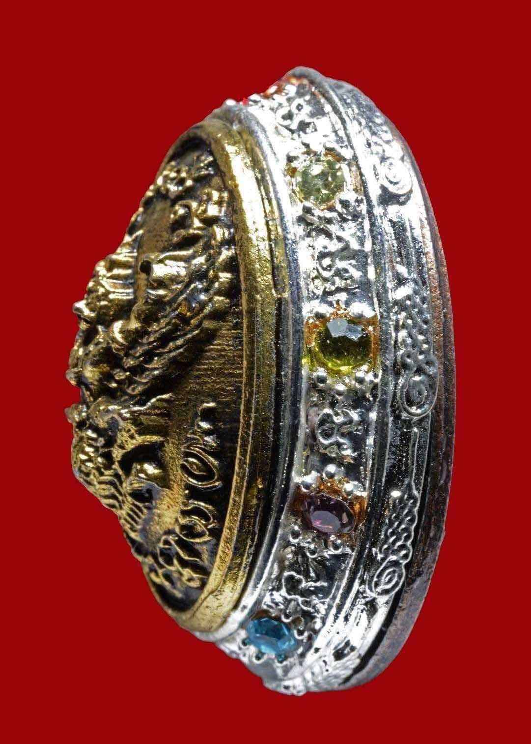 Rare Silver-Tone Shell Talisman Bia Gae with Guru Ball and Nine Gemstones | Ruay Nuea Duang Edition Blessed by Luang Pu Mun, Wat Ban Jan, Sisaket, BE 2567