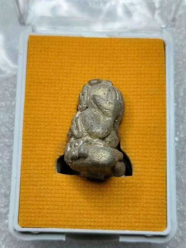 🛡️ Invincible Phra Pidta "Iron Shield" Amulet: 1st Edition Ancient Cast by Phra Kru Ka Doem (Perm) – Ultimate Protection & Wealth from Wat Takhian Bang Kaeo