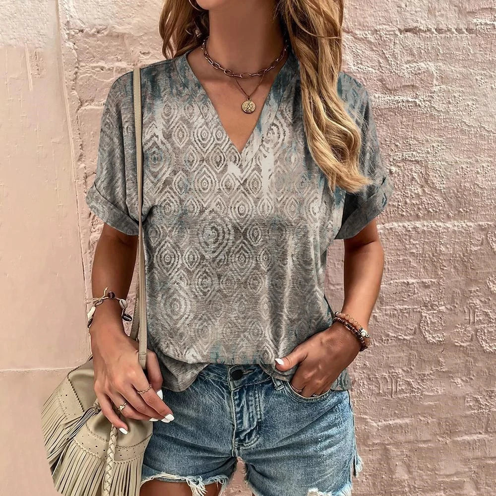 👚 Retro Women’s T-Shirt – Floral Print, Short Sleeve, V-Neck Harajuku Style Casual Blouse