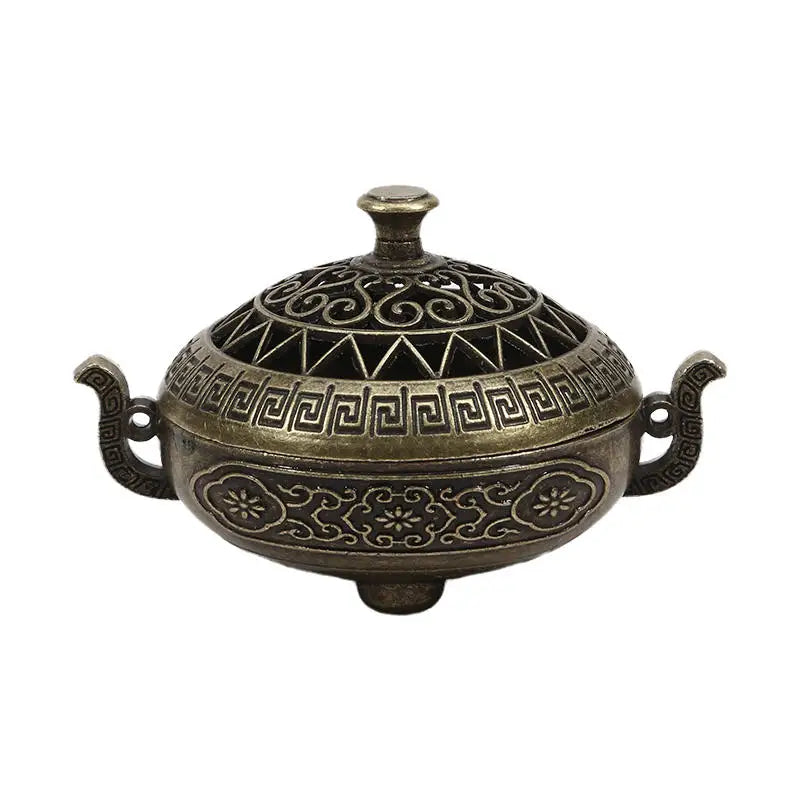 Antique Chinese Hollow Incense Burner – Miniature Decorative Holder with Cover for Sandalwood and Spiritual Aromatherapy