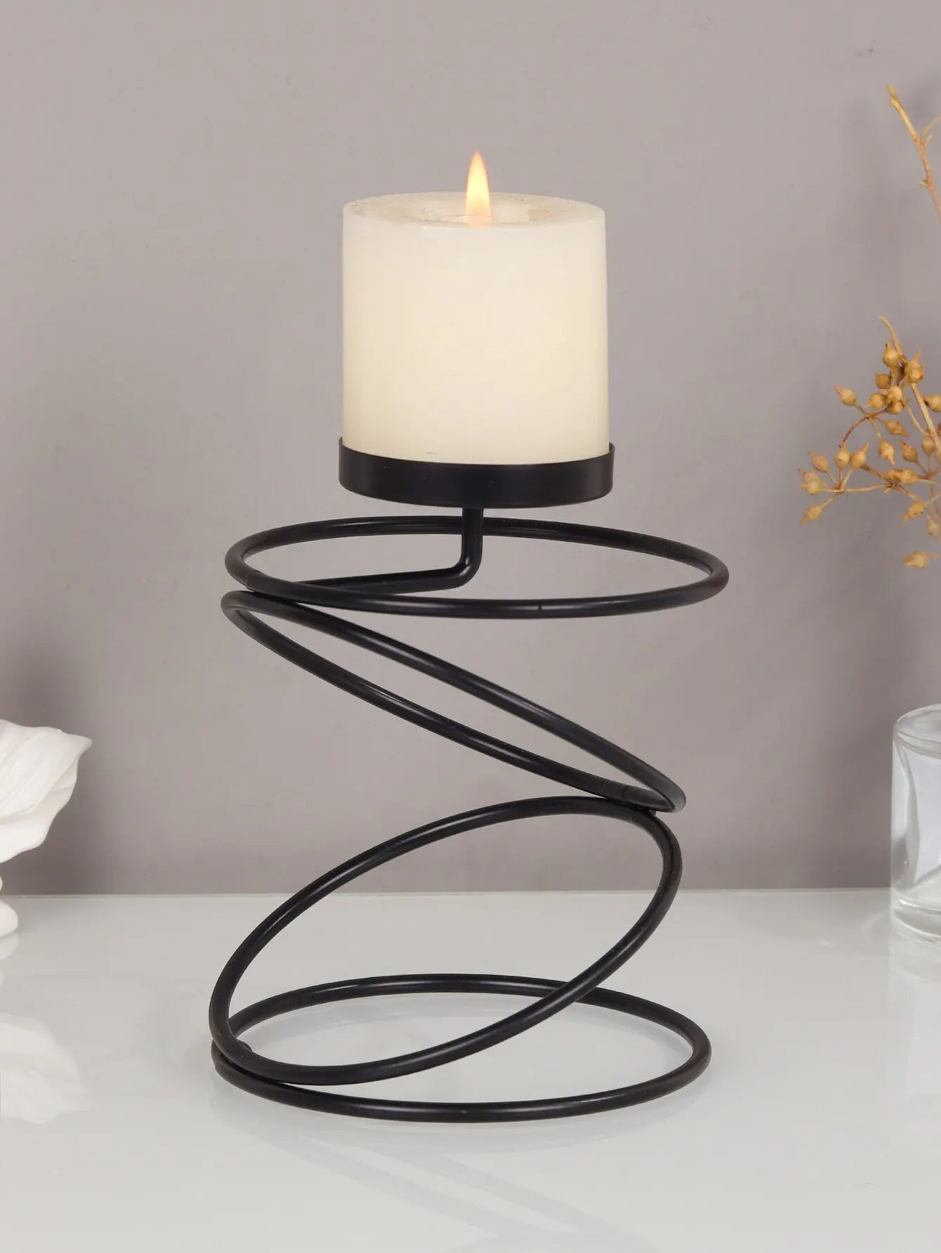 ✨ Ins Luxury Style Metal Candle Holders – Simple Golden Elegance for Weddings & Home Decor black