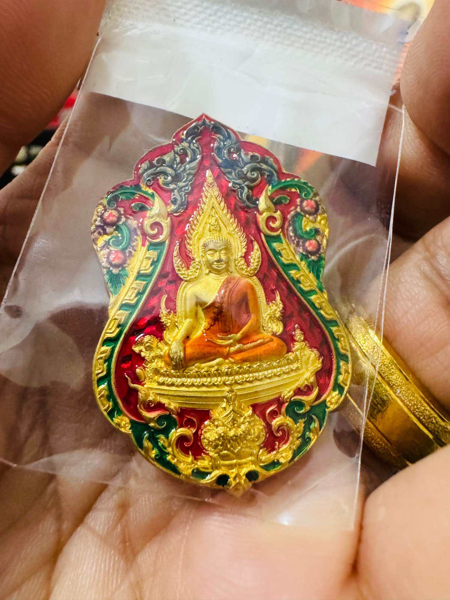 🌟 Authentic Phra Phuttha Chinnarat﻿ – Kuwer Maha Raj﻿ Edition 2565 by Luang Pho Phat Punyakamo, Wat Huay Duan, Nakhon Sawan – Limited Sacred Release 🌟