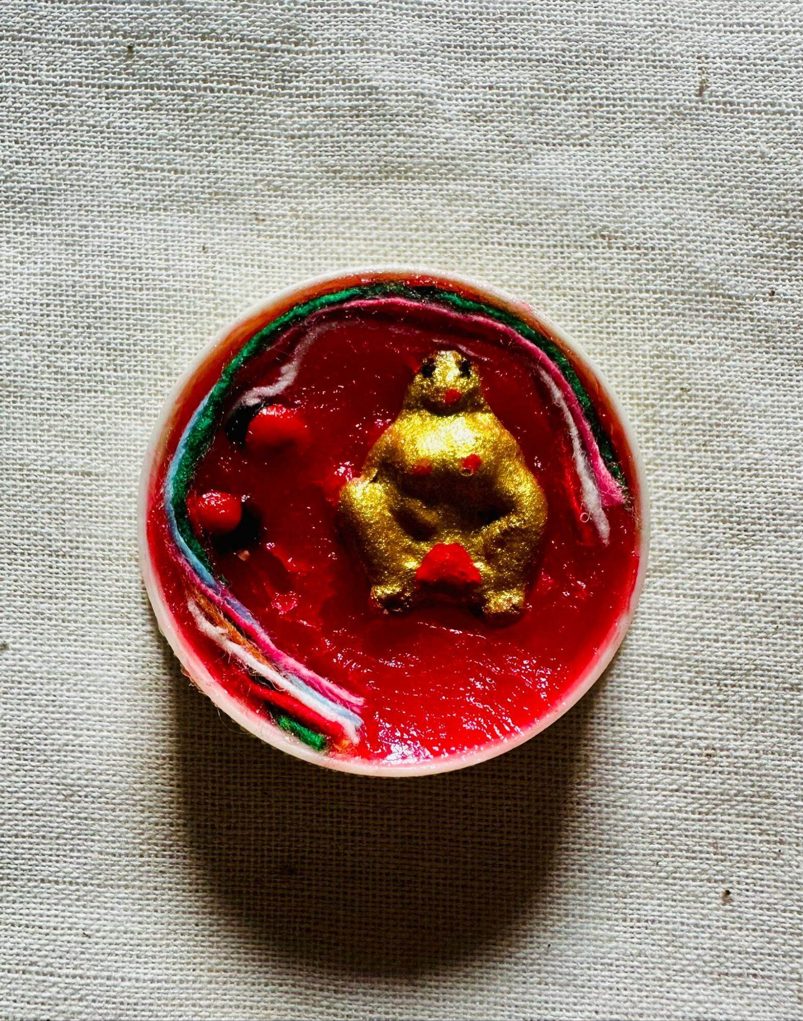 🪙 “Hundred‑Loves Wealth Honey Balm” – Legendary I‑Pe Er Attraction & Fortune Wax by Grandmaster Thon, Maha Lap Lineage