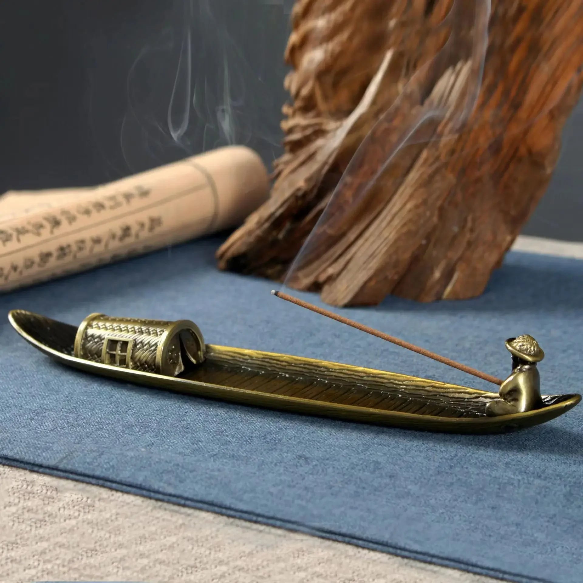 🚣‍♂️ Japanese Style Incense Holder – Old Men Fishing Boat Design | Aromatherapy Stick Burner & Zen Home Decor Ornament | Free Shipping