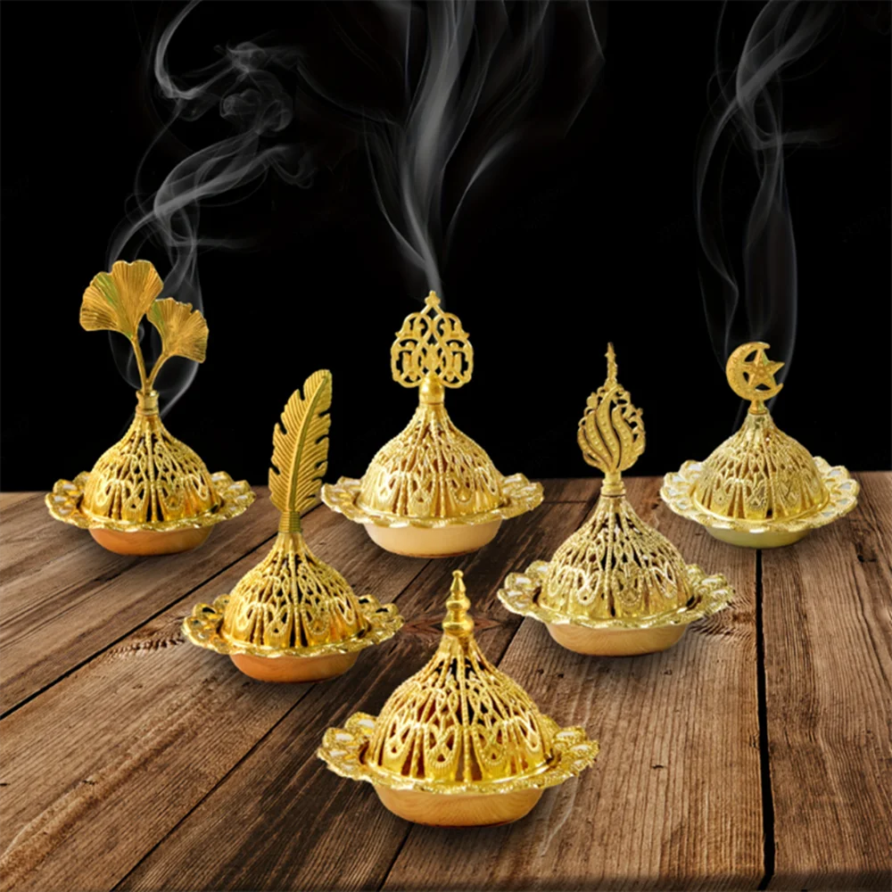 Mini Copper Lotus Incense Burner – Retro Hollow Out Design with Cap, Golden Arab Style for Aromatherapy & Spiritual Blessing