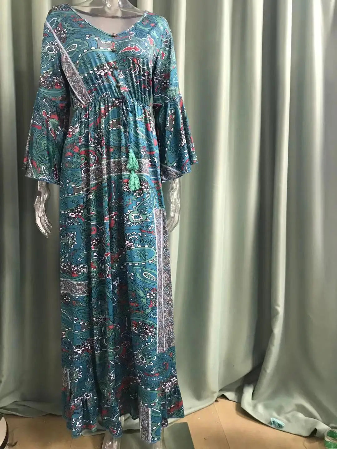 👗 European and American Bohemian Style Flared Sleeve Print V-Neck High Waisted Vacation Dress – Floral Women’s Long Skirt