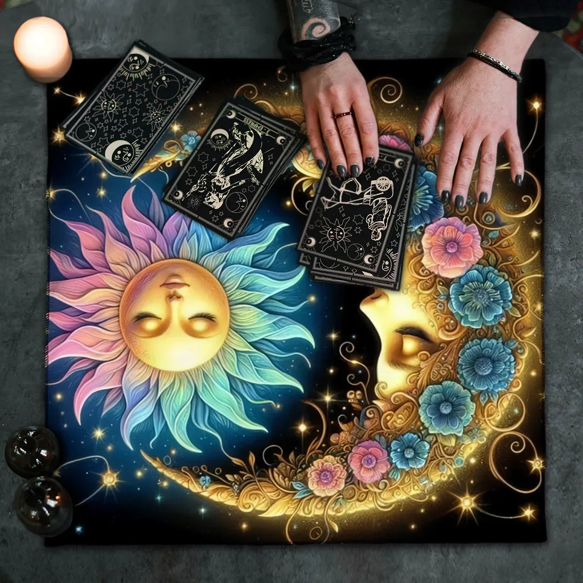🌞🌙 Floral Tarot Tablecloth | Sun and Moon Altar Cloth – Ceremonial Cloth for Tarot Reading & Oracle Card Mat