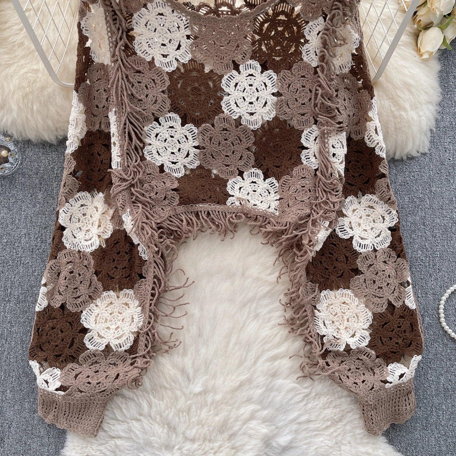 SINGREINY Bohemian Hollow Out Top - Tassels Knit Long Sleeve Blouse with Hook Flower Design for Vintage Y2K Chic Streetwear