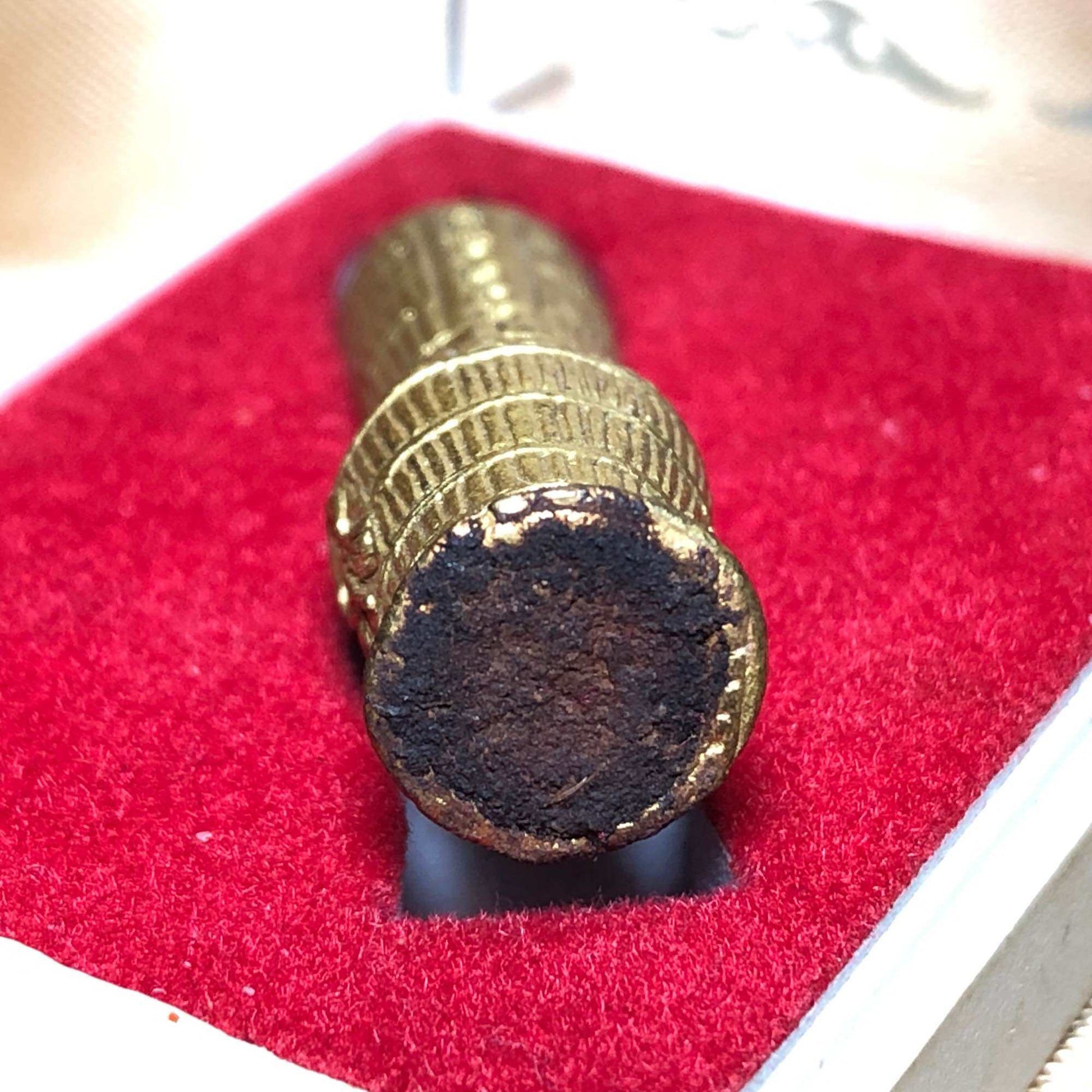 Sai Dud Sap Amulet - Powerful Divine Wealth Magnet and Prosperity Booster