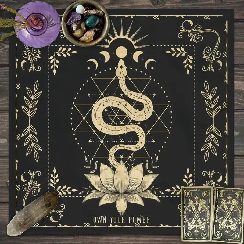 🃏 Mandala Tree of Life Tarot Tablecloth – Sea Velvet Square Butterfly Altar Cloth for Tarot Readings, Terrace Dining & Multi-Purpose Mystic Decor