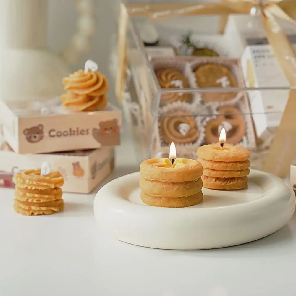 🍪 Christmas Cookie Scented Candle Gift Set – Realistic Biscuit-Shaped Soy & Paraffin Wax Candles | Cozy Gourmand Holiday Decor | 4pcs Set with Charming Xmas Vibes