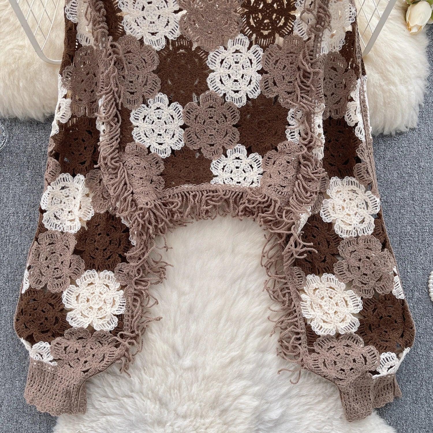 SINGREINY Bohemian Hollow Out Top - Tassels Knit Long Sleeve Blouse with Hook Flower Design for Vintage Y2K Chic Streetwear