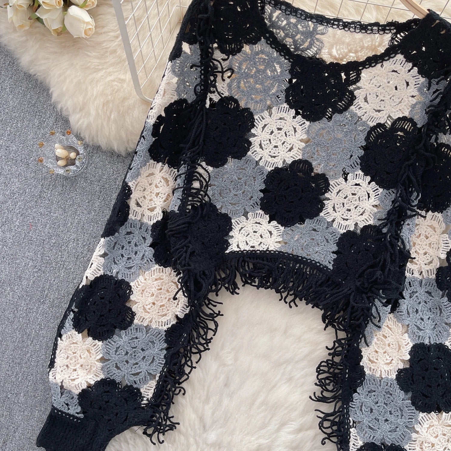 👚 SINGREINY Tassels Knit Hollow Out Top – Hook Flower Design, Long Sleeves, Women’s Streetwear, Chic Bohemian Y2K Vintage Loose Blouse