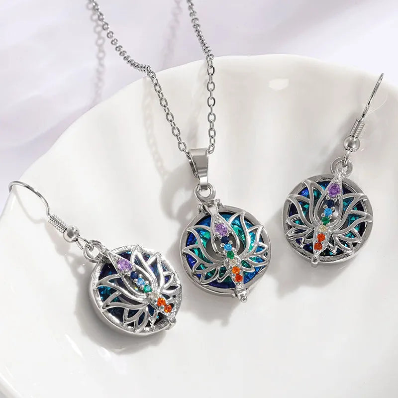 🌸 Elegant 7 Chakra Lotus Necklace: Healing Stone Pendant for Women – Energy Balance Yoga Jewelry & Meaningful Anniversary Gift