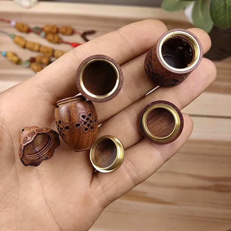 🌿 Wood Hollow Carved Aromatherapy Bottle – Mini Vase Pagoda Design | Car Hanging Decoration & Fragrance Diffuser Pendant | Free Shipping