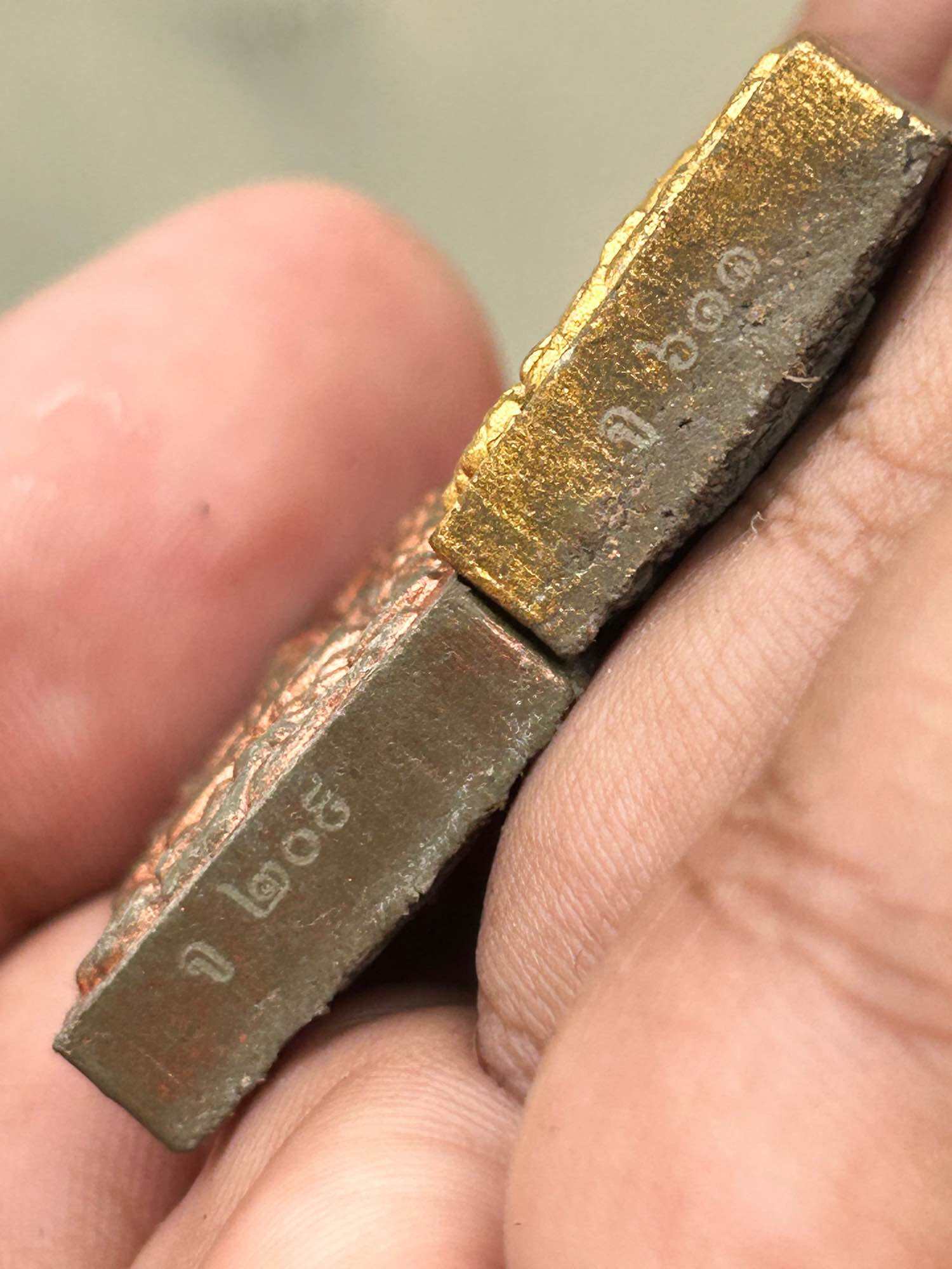 🌟 Exquisite Khun Phan﻿ with Seven Naris Design, Blessed by Phra Ajarn Prasuti – Maha Maha Saneh Blessing 🌟