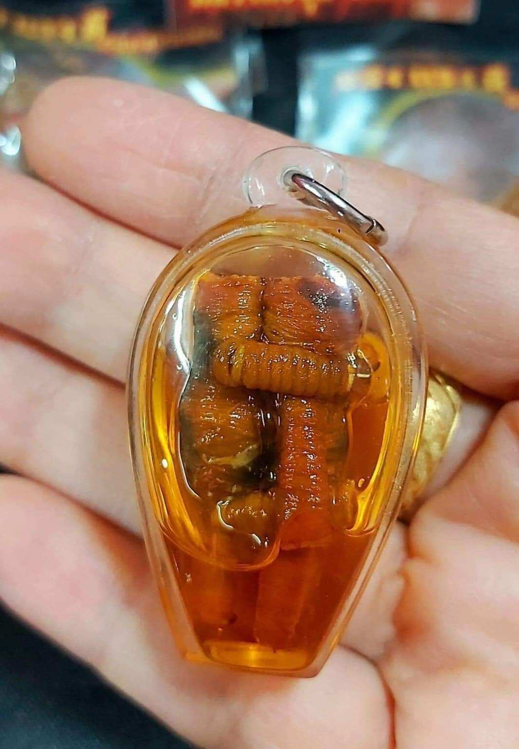 💞 "Inseparable Souls" Hoon Payon (First Edition): Embracing Couple Amulet by LP Pun (Wat Pa Ban Sang) – Ultimate Love & Protection Default Title