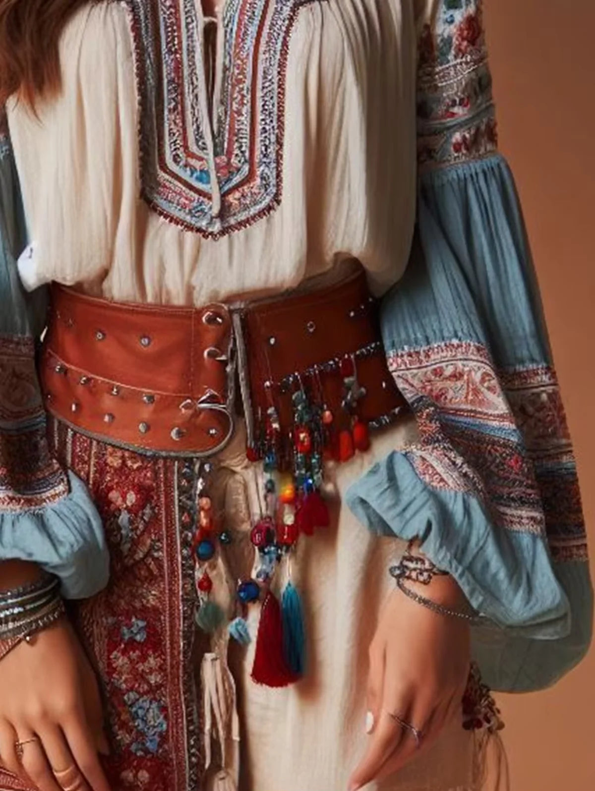 🛍️ 2025 Lantern Sleeves Boho Blouse – Floral Pattern Drawstring Lace-Up O-Neck Ethnic Style Women’s Tops for Spring & Autumn