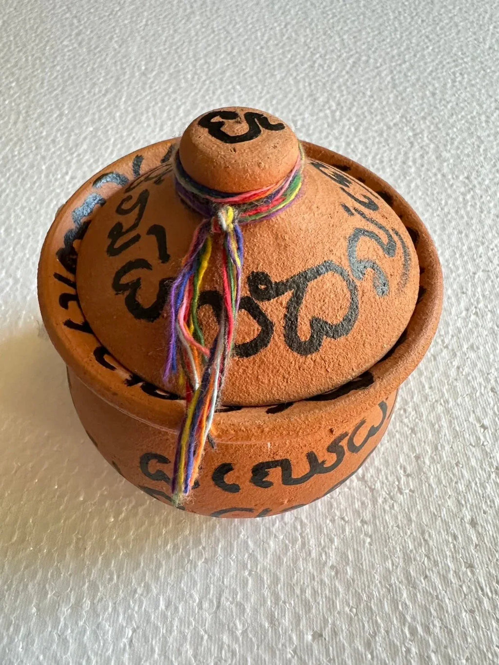 🪣 “Nang Phee Prai Spirit Pot – Supreme Charm, Kindness & Fortune Attraction Jar by Arjarn Poo Ee”