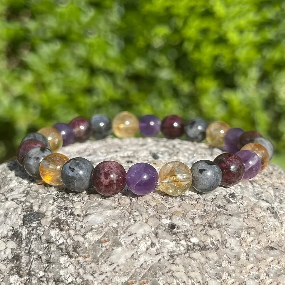 🌙🔥 The "Yin-Yang" Success Bracelet: Moonstone & Red Agate for Wealth & Intuition