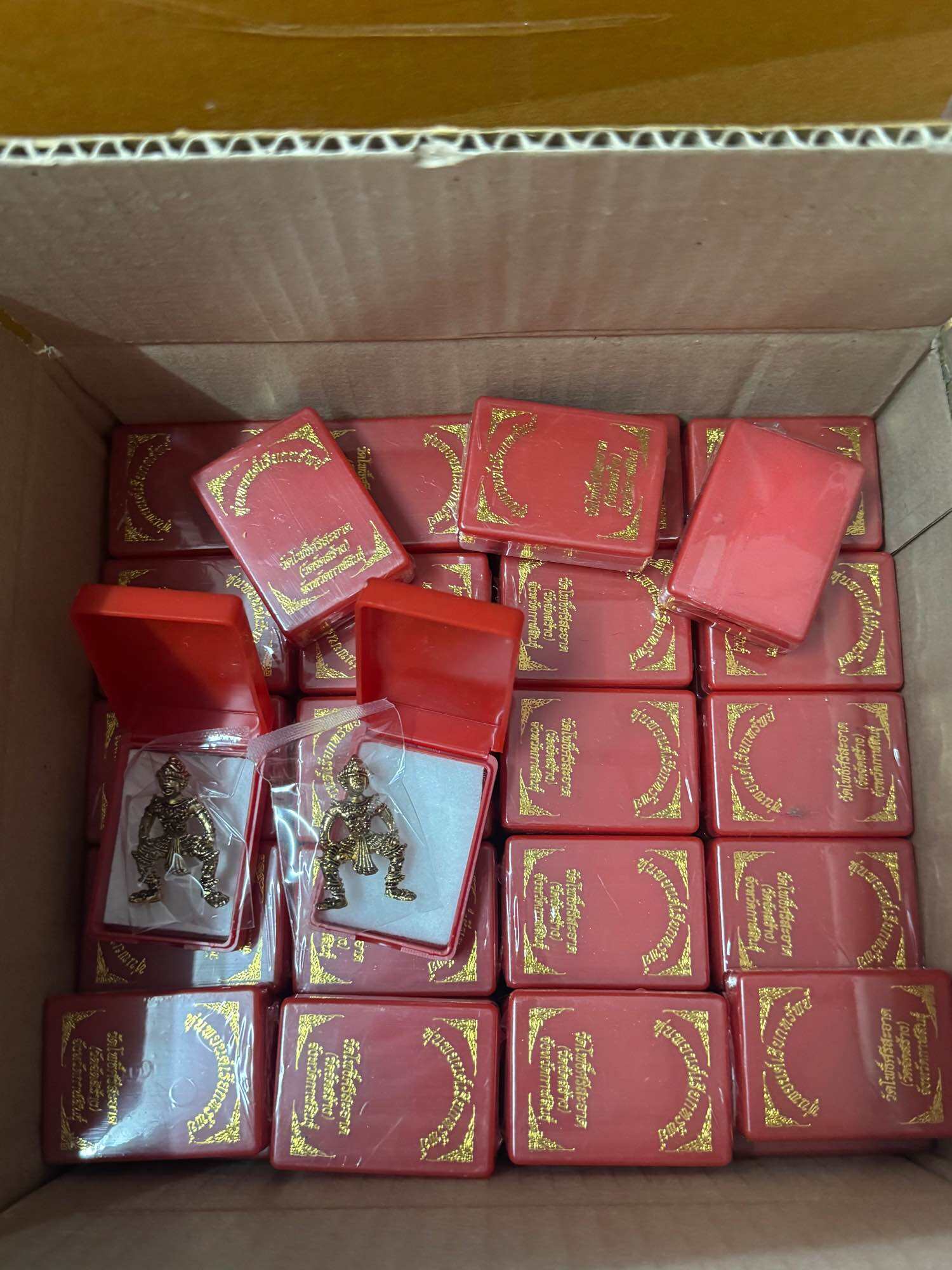 Sacred Fortune-Calling Puppet Amulet – Spiritual Power & Wealth Blessing by Luang Pu Sila, Wat Pho Si Sa-at