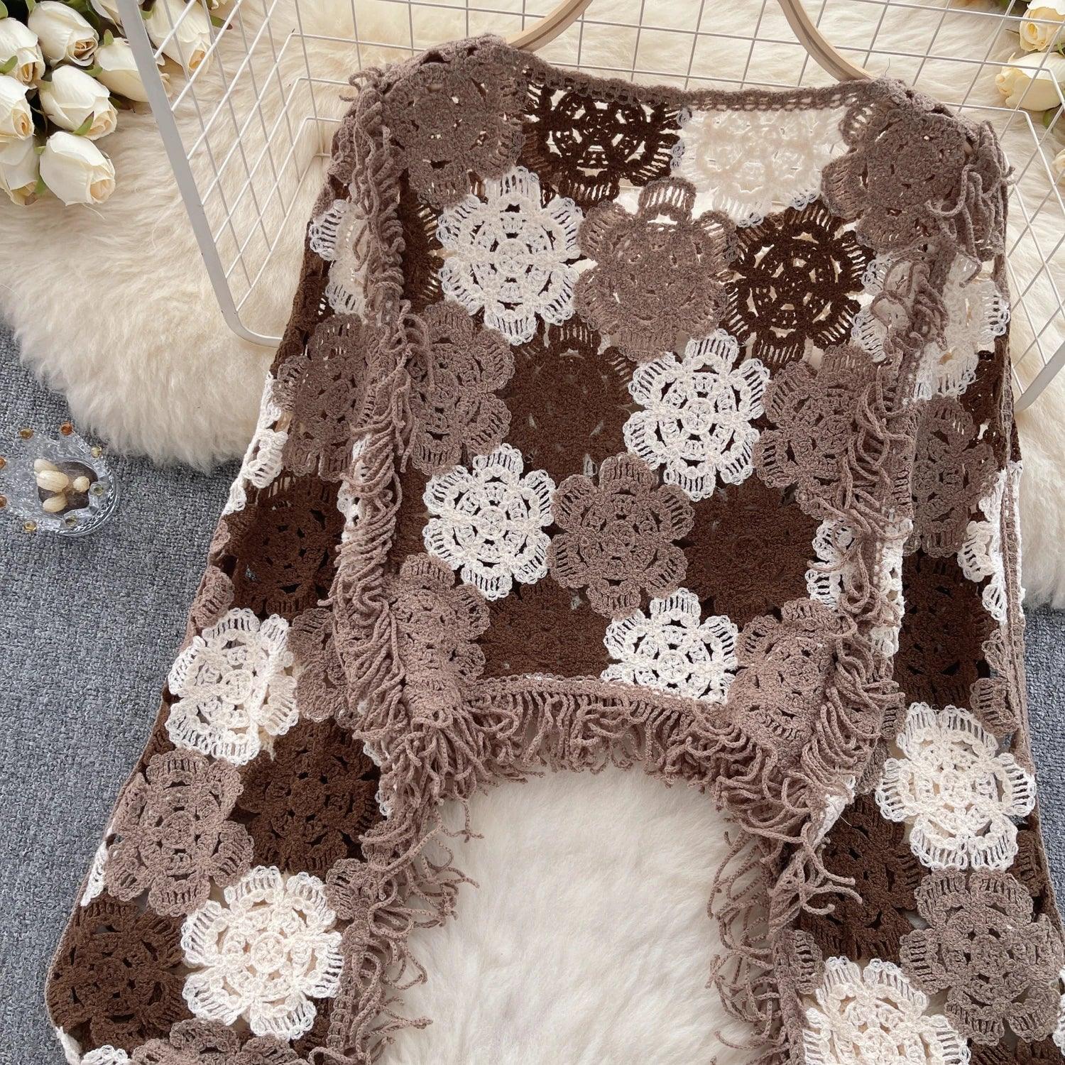 SINGREINY Bohemian Hollow Out Top - Tassels Knit Long Sleeve Blouse with Hook Flower Design for Vintage Y2K Chic Streetwear