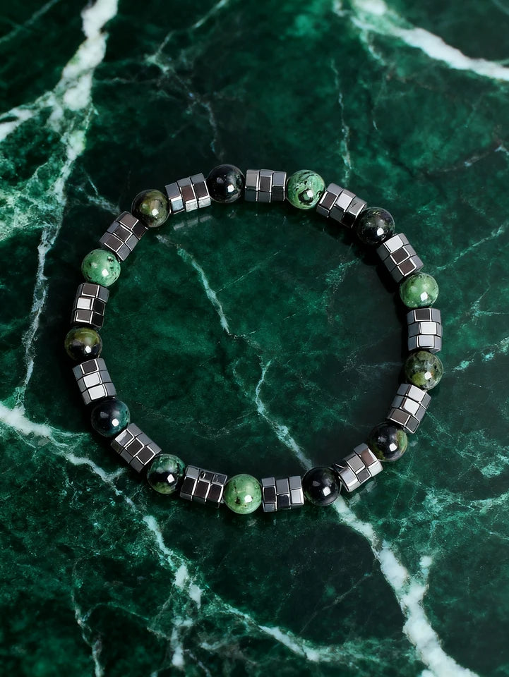 ✨ Geometric Irregular Hematite & Polar Jade Beads Bracelet – Natural Stone Jewelry for Strength, Confidence & Vigour – New Stylish Balance Accessory