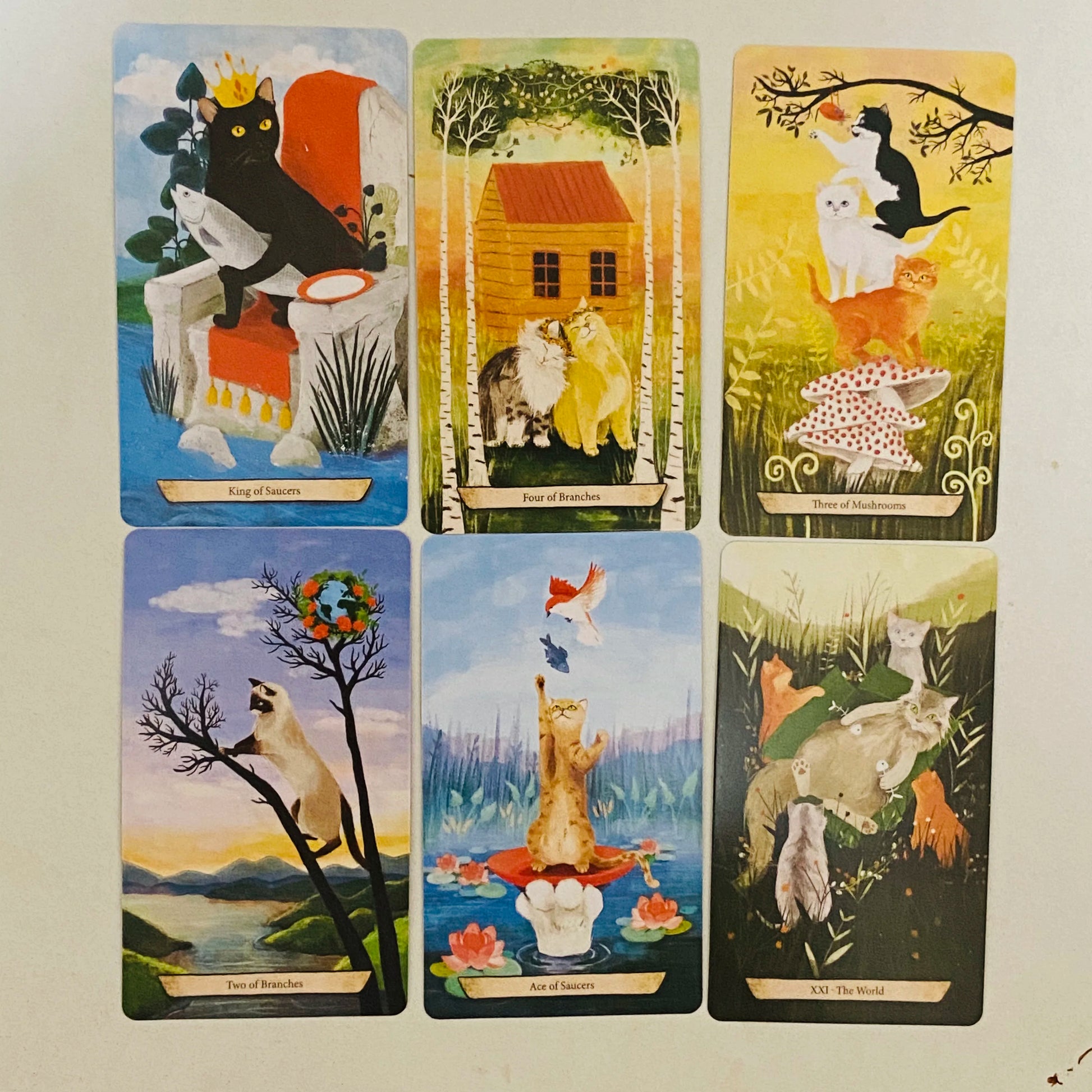 🃏 Enchanted Forest Felines Tarot Cards – 78 Cards Deck Featuring The Power of Cat-omancy, Perfect for Cat Lovers and Spiritual Readings