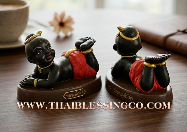 👦 Sacred "Kuman Chaosua Noi" (The Little Tycoon) – 8-Inch Altar Edition: Luang Pho Dam, Wat Phraphutthabat Rattana Khiri (2014) – The Earth-Energy Engine for Absolute Wealth, Supernatural Trade, and Sovereign Success!
