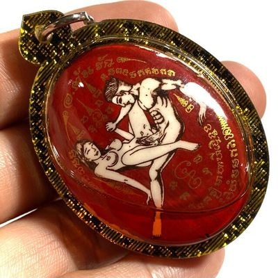 ✨ Sacred Locket In Koo Sakot Kam - Maha Sanaeh Love & Lust Charm with 4 Takrut, Palad Paetch Payatorn & Na Ok Dtaek Broken Heart Spell - Extreme Limited Edition by Ajarn Ton Rak (Supan Buri) - Seduction, Gambling Luck & Business Persuasion Relic