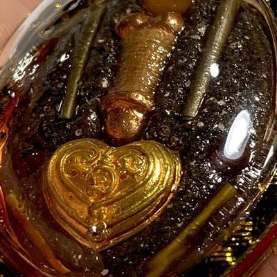 ✨ Sacred Locket In Koo Sakot Kam - Maha Sanaeh Love & Lust Charm with 4 Takrut, Palad Paetch Payatorn & Na Ok Dtaek Broken Heart Spell - Extreme Limited Edition by Ajarn Ton Rak (Supan Buri) - Seduction, Gambling Luck & Business Persuasion Relic