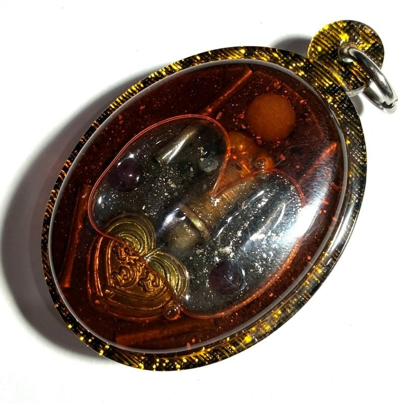 ✨ Sacred Locket In Koo Sakot Kam Ongk Kroo - Divine Male-Female Attraction Charm with 4 Takrut, Palad Paetch Payatorn & Na Ok Dtaek "Heart-Breaker" Yantra - Extreme Limited Edition - Seduction, Professional Influence & Gambling Luck