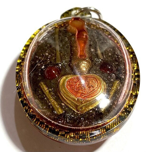 ✨ Sacred Locket In Koo Sakot Kam Ongk Kroo - Masterpiece Kama Sutra Seduction Charm with 4 Takrut, 3 Sacred Gems, Palad Khik & Na Ok Dtaek "Heart-Breaker" Spell - Extreme Limited Edition- Seduction, High-Stakes Gambling & Power of Persuasion