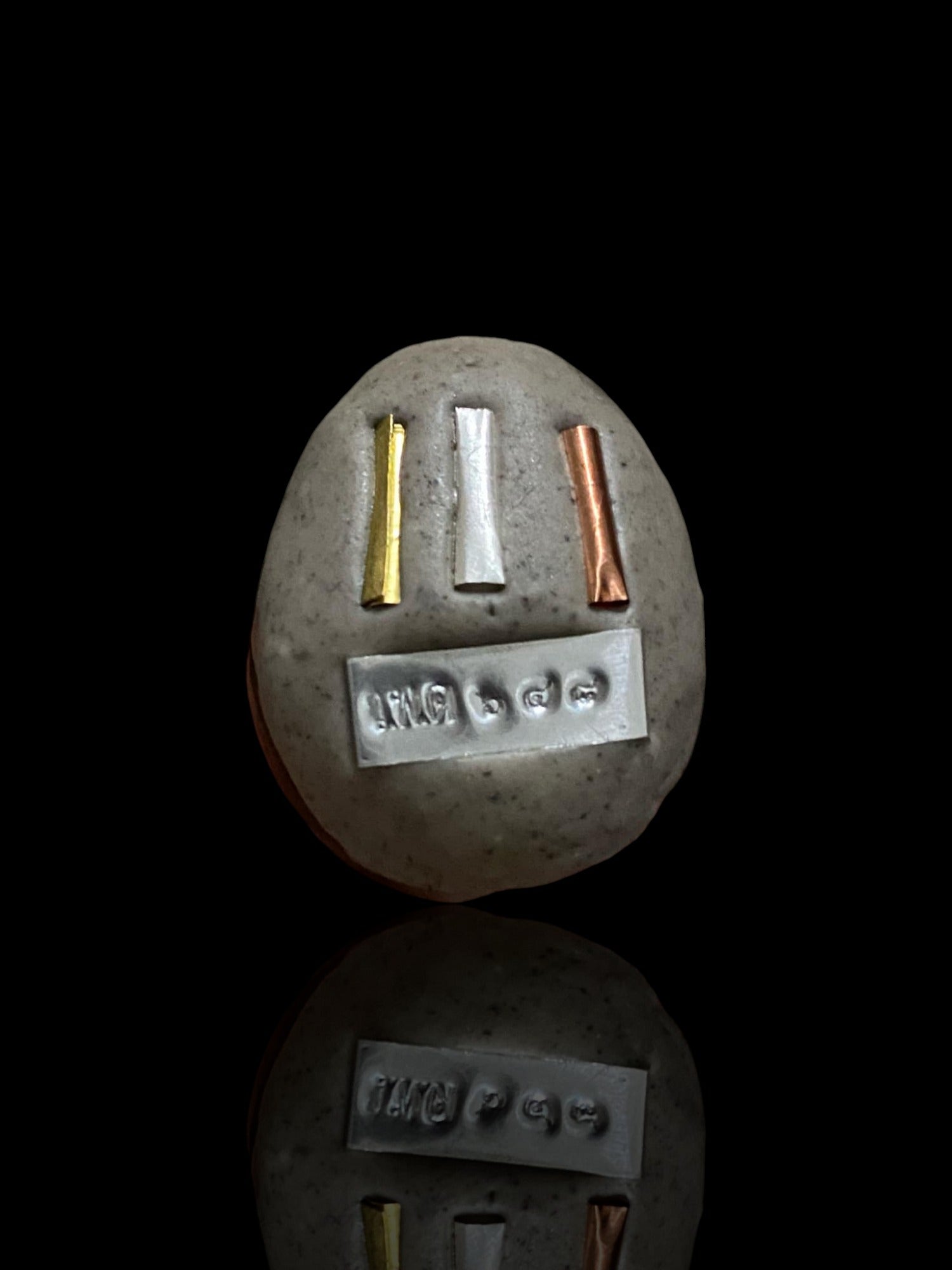 🐚 Sacred Mercury-Filled Phaya Shell Amulet – Blessed by Luang Phor Pleung, Wat Phang Dan, Phatthalung (Khao-Or Lineage)