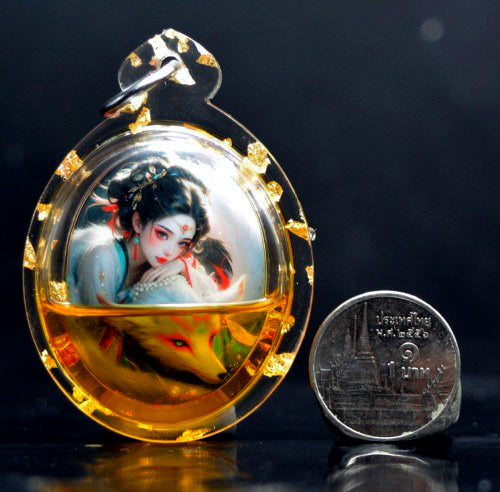 🦊 Sacred "Nine-Tailed Fox Queen" Royal Locket - The Sovereign of Divine Attraction & Sovereign Influence (2025 Imperial Series) - Consecrated by Arjan Korn Tritep