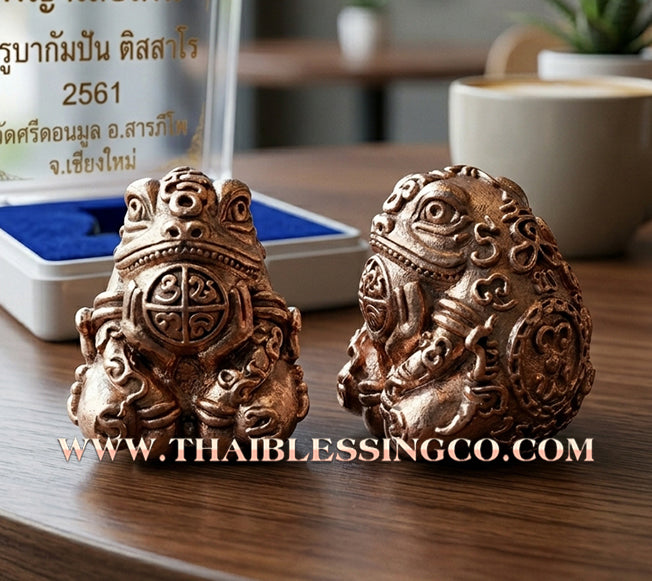 🐸 Sacred "Phaya Kob Kin Duean" (The Moon-Eating Frog King) – The Ultimate Alchemical Tool for Career Advancement, Debt Consumption, and Massive Wealth Magnetism!