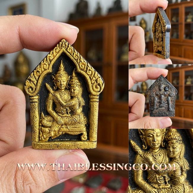 🌸 Sacred "Phra Khun Phaen Um Nang with Por Per Back" – Black Maha Wan Herb & Gold Leaf Edition: "Millionaire 1,000 Billion" Series by Luang Pu Khi, Wat Si Lamyong (2008) – The Ultimate Engine for Seductive Dominance, Elite Charisma, and Explosive Wealth!