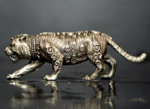 🐯 Sacred "Rachan Phayak" (The Tiger King) – Satin-Plated Alpaca Edition: Luang Pu Boonma, Wat Khao Kaew Thong (2025) – The Ultimate Tool for Sovereign Authority, Business Dominance, and Absolute Protection!