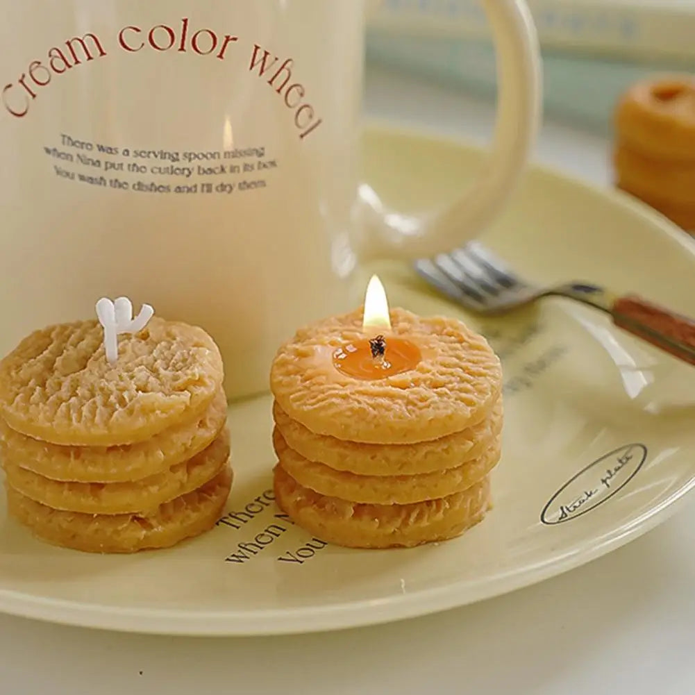 🍪 Christmas Cookie Scented Candle Gift Set – Realistic Biscuit-Shaped Soy & Paraffin Wax Candles | Cozy Gourmand Holiday Decor | 4pcs Set with Charming Xmas Vibes