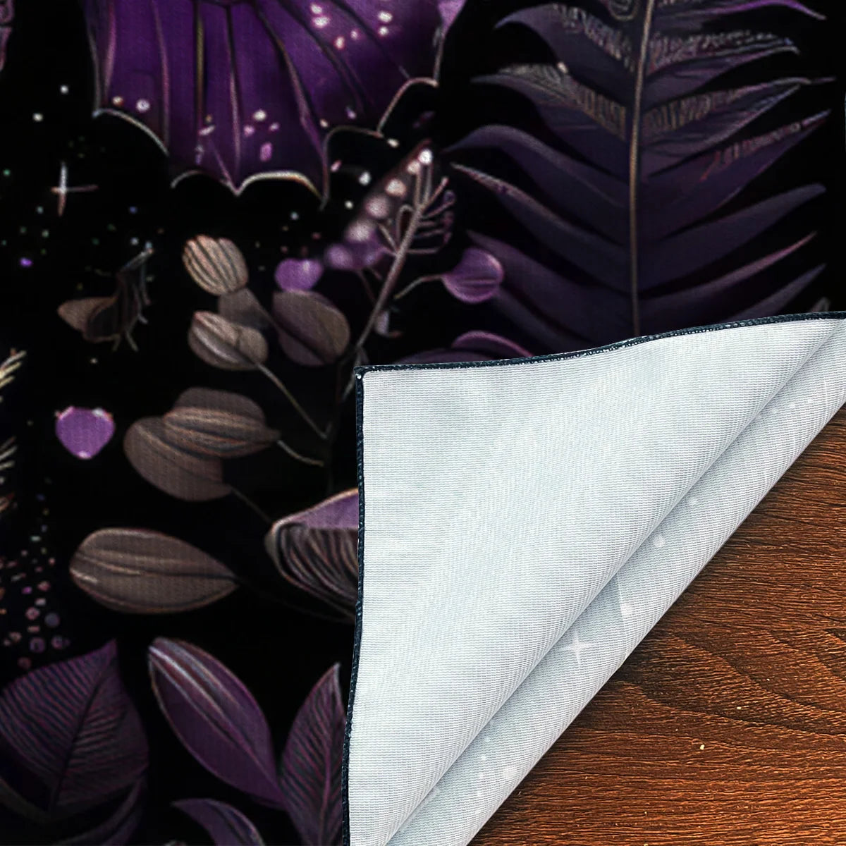🦋 Purple Moth Creative Tarot Tablecloth | Decorative Altarpiece & Party Game Mat – Perfect for Ritual Reading & Tarot Enthusiasts