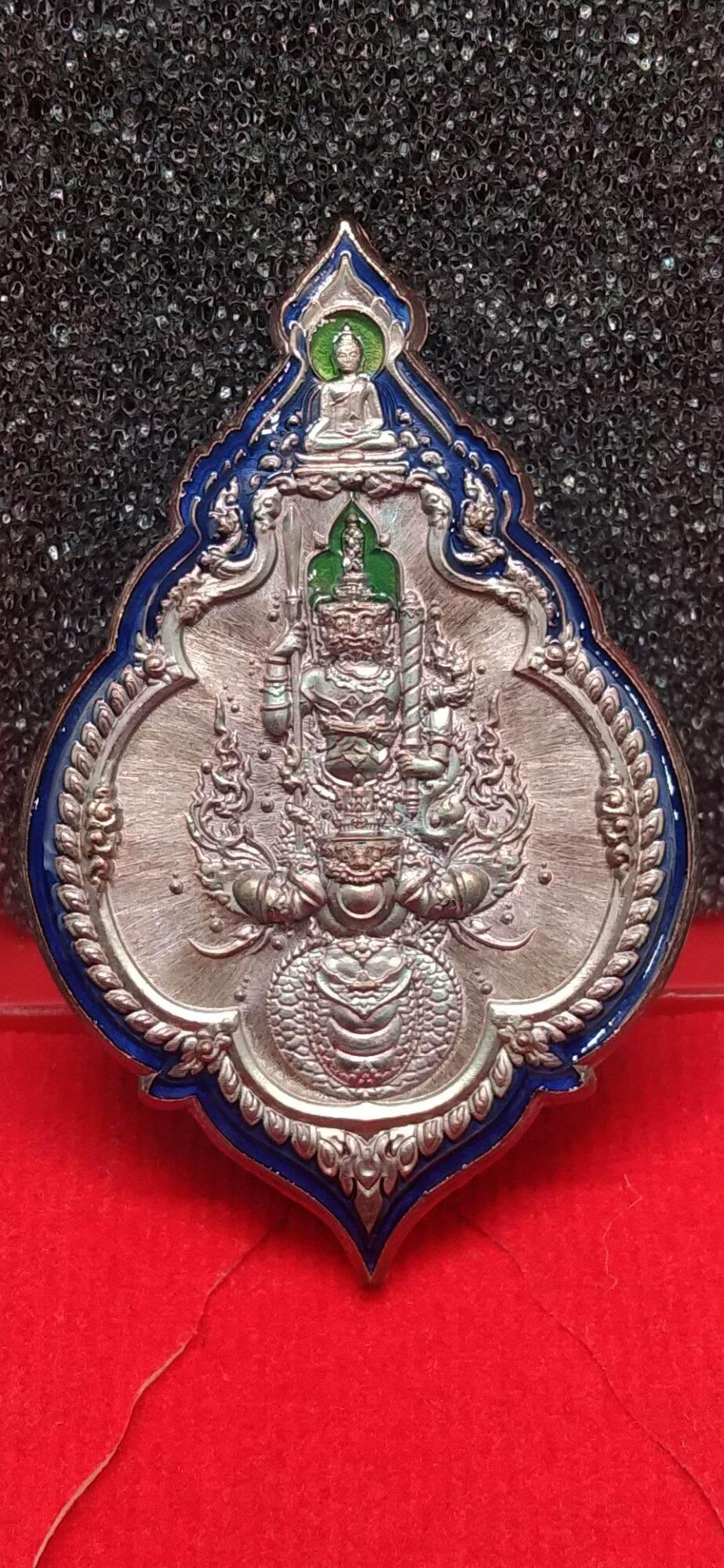 Unlock Wealth & Protection with Rare Thao Wessuwan Amulet for Prosperity Bliss