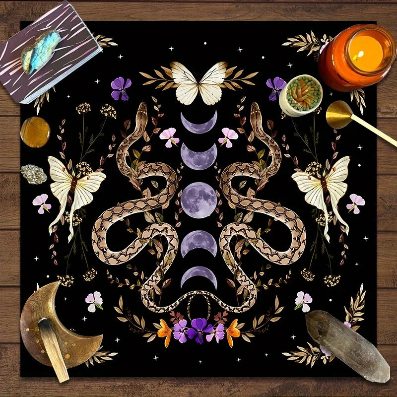 🃏 VIKAMA Moth & Butterfly Tarot Reading Cloth – Occult Witchcraft Altar Cloth with Floral Design for Tarot, Oracle & Mystical Home Decor