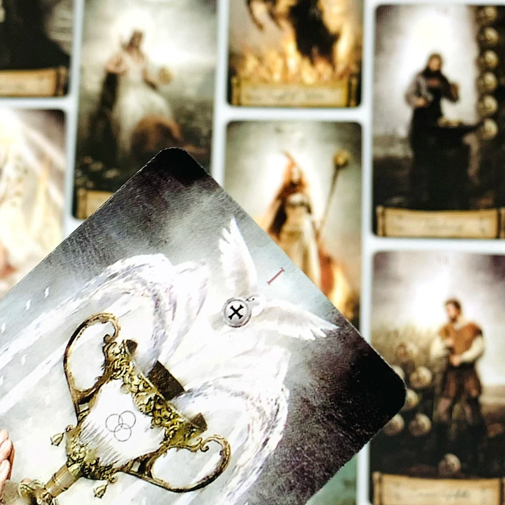 👝 High-Quality Tin Box Packaging for 78 Cards Tarot Card with Gilded Edge and Paper Guidebook – Fate Divination Family Party Game