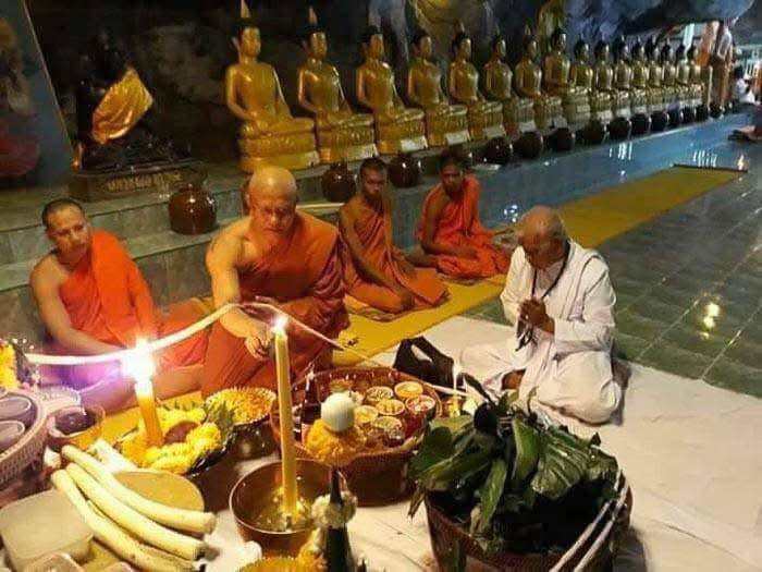 ⚡ Unleash the Mystical Power of the Khun Paen Maha Wetch Jettapoom Phrai﻿ – Sacred Amulet Blessed by Phra Ajarn Prasoot! ⚡