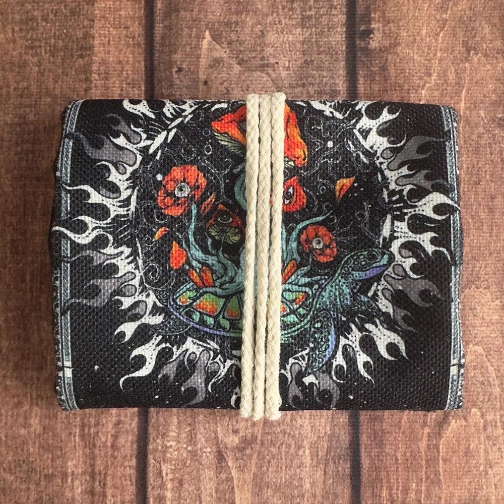 🌿 Floral Tree of Life Tarot Storage Bag with Moon Starry Sky Wrap Pouch – Multi-functional Tarot Deck Protector and Divination Table Cloth