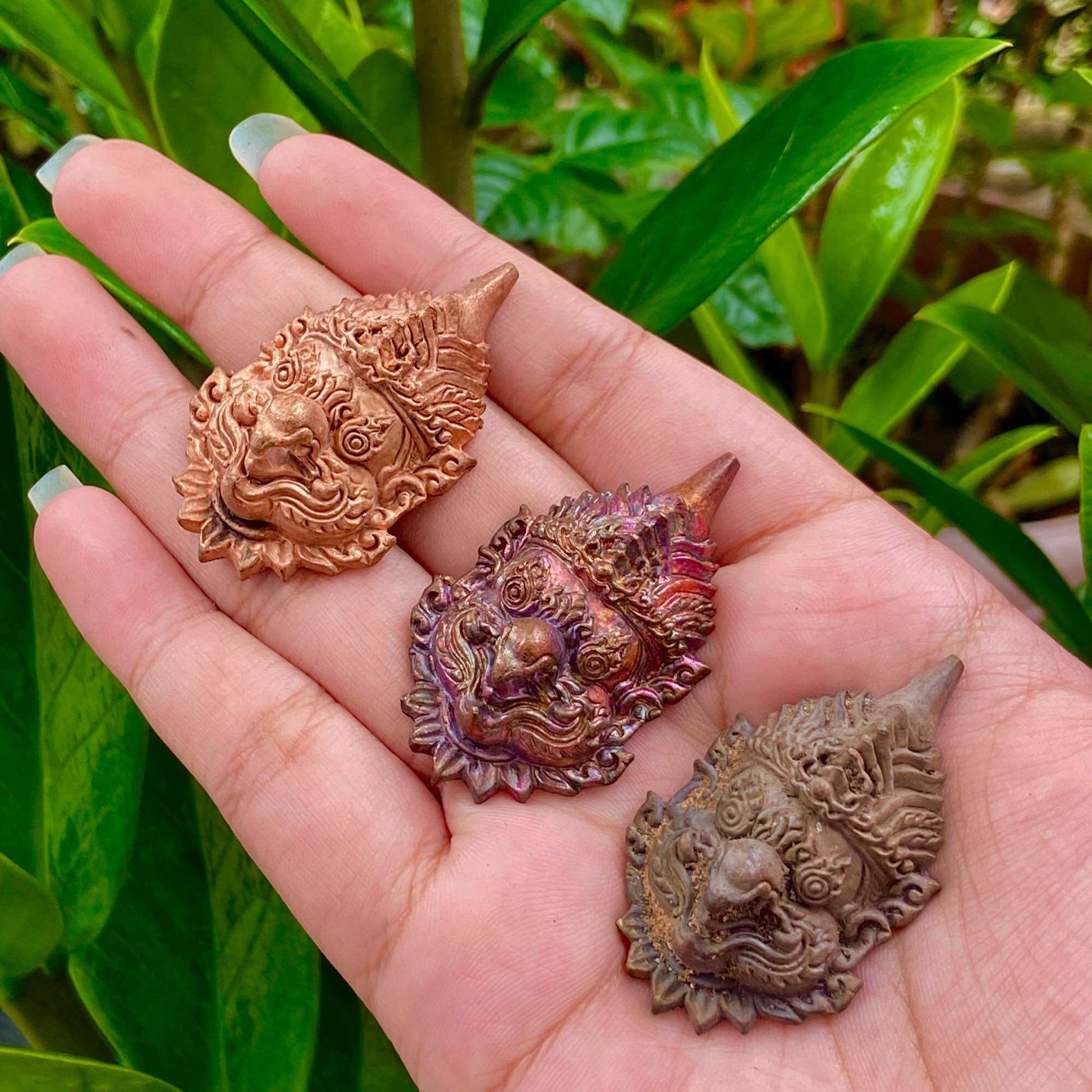 Majestic Thep Phaya Krut Head - Powerful Thai Alloy Casting with 8 Silver Takrut Scrolls by Kruba Ariyachart, Wat Saeng Kaew Phothiyan, 2015