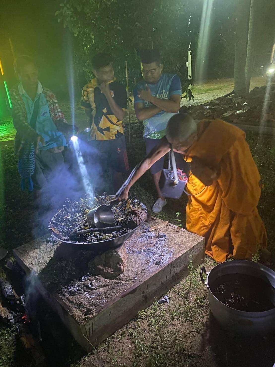 Break Through Darkness with Phra Pidta Disaster-Smasher by Phor Than Iad, Consecrated at Wat Khan Prachasank