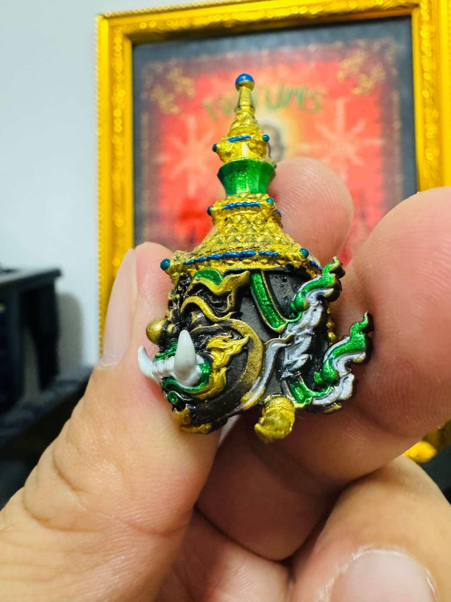 Buddha Art Kuvera Noi Coin - Enamel-Layered Head Coin Blessed by Luang Pho Pat for Fortune and Destiny