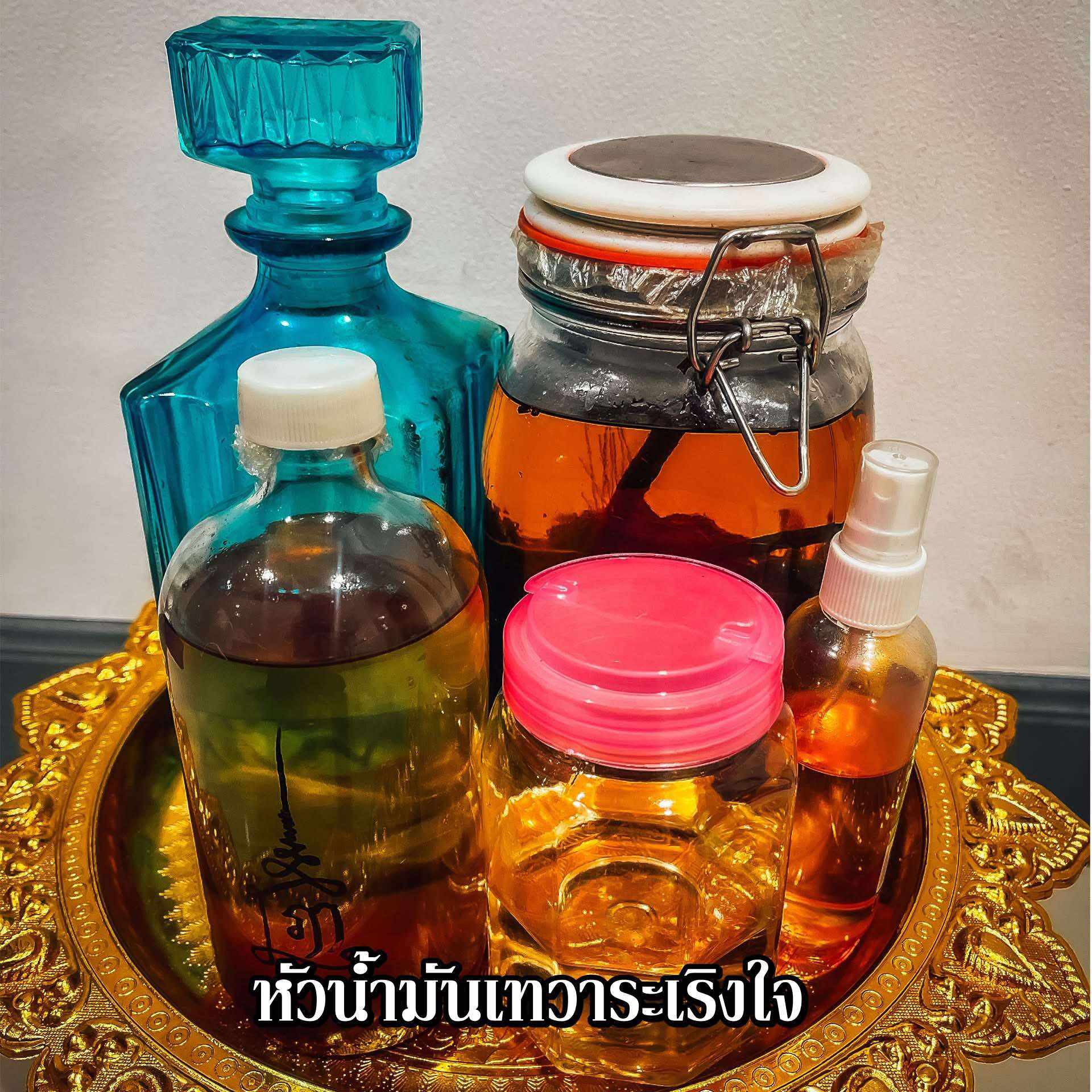 Takrut Namman Phor Khun Phet Ra Rueng Kam – Sacred Thai Charm, Spiritual Fortune & Loving-Kindness, Rare Attraction Oil Edition, Red Cord, 99 Pieces