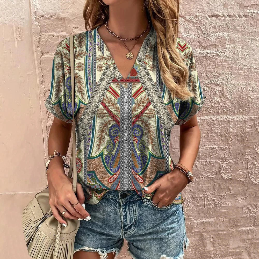 👚 Retro Women’s T-Shirt – Floral Print, Short Sleeve, V-Neck Harajuku Style Casual Blouse